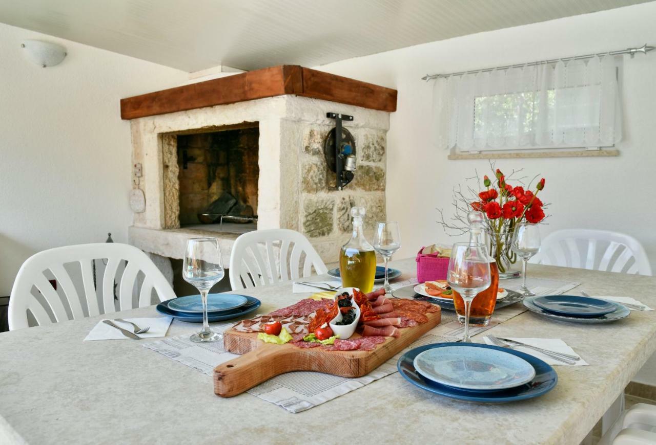 Villa Aromatica Vizinada Bagian luar foto
